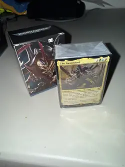 MTG Universes Beyond: Warhammer 40k Tyranid Swarm Commander Deck - Image 1