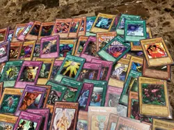 135+ Vintage 1996 YUGIOH Card Lot - Image 4