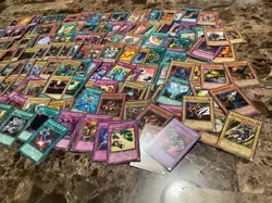 190+ Vintage 1996 YUGIOH Card Lot - Image 5