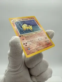 Pokemon Light Ninetales 1st Edition 50/105 Neo Destiny - Image 3