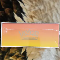 Pokemon Sword & Shield Ultra-Premium Collection Charizard Box English - Image 3