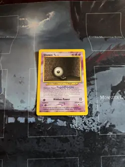 Unown [Q] 59/105 Neo Destiny Regular Pokemon Card Vintage NM / LP - Image 3