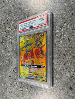 Pokemon TCG Reshiram & Charizard GX SM247 Black Star Promo Gold Holo PSA 9 MINT - Image 4