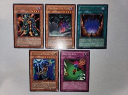 Yugioh Rare Dark Crisis NM 1st Edition LOT DCR-014 DCR-025 DCR-086 DCR-010 (5) - Image 3