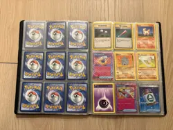 Pokemon TCG WOTC Mixed binder with vintage and modern cards - Image 4