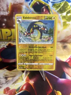 Eelektross 059/185 Pokemon TCG Card SWSH Vivid Voltage Rare Reverse Holo - Image 1