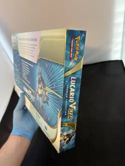 Pokemon TCG: Lucario VSTAR Premium Collection 820650851247 - Image 3