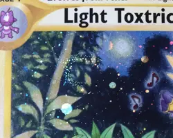 Light Toxtricity SWSH137 PROMO Pokemon Celebrations 25th NM Holo *SWIRL* - Image 3