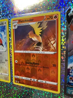 2020 Pokemon TCG Vivid Voltage Ultra Rae Full Art 168/185 Talonflame V - Image 4