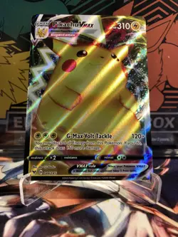 Pikachu VMAX - 044/185 - Pokemon Vivid Voltage Sword & Shield Ultra Rare Card NM - Image 1