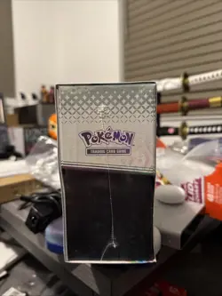 Pokemon TCG: S&V Prismatic Evolutions Factory Sealed Elite Trainer Box - Image 4