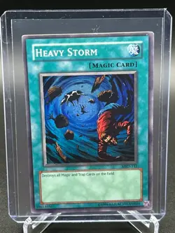 Yugioh TCG Heavy Storm MRD-EN142 Vintage Holo LP - Image 1