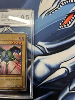 YuGiOh 2002 Mechanical Chaser Tournament Pack 01 TP1-E001 PGS 8.5 Ultra Rare - Image 2