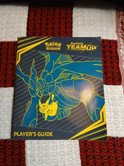 SUN MOON TEAM UP Pokemon Elite Trainer **Players Guide Only** - Image 1