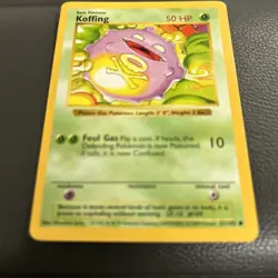 Koffing 51/102 Pokemon Card Base Set Shadowless Common Near Mint NM - Image 2