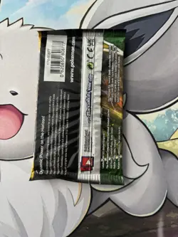 Nintendo Pokemon TCG Sword & Shield Evolving Skies Booster Pack 820650808777 - Image 2