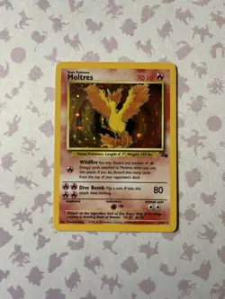 1999 Pokemon Fossil Moltres Holo Unlimited WOTC #12 Near Mint Vintage - Image 1