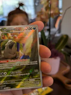 Pokemon TCG Mabosstiff Scarlet & Violet Base Set Holo Illustration Rare 218/198 - Image 5