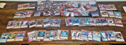 LARGE COLLECTION OF VINTAGE KONAMI YUGIOH CARDS X 265 & YUYA STARTER DECK SHEET - Image 1