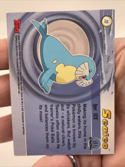 Pokemon Topps Advanced Sealeo Topps70 Holo - Image 4