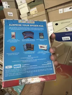 Magic the Gathering - Marvel's Spider-Man Amazing Fantasy Gift Bundle - Image 3