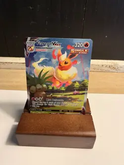 Flareon VMAX SWSH180 SWSH: Sword & Shield Promo Cards Holo - Image 1