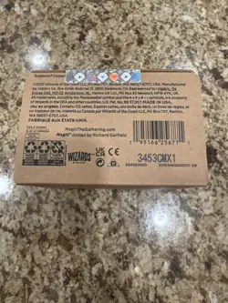 🌟 Raining Cats and Dogs SEALED Secret Lair Commander Deck MTG 🌟 - Image 2