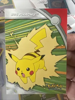 Pikachu #25 HV6 - Pokemon 2000 Topps TV Heroes & Villians - Blue Logo - Image 1