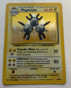 Magneton Holo Rare 1999 9/102 Base Set Unlimited Pokemon TCG - Image 2