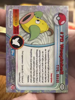 1999 Topps Pokemon TV #70 Weepinbell Rainbow Foil Blue Logo - Image 4