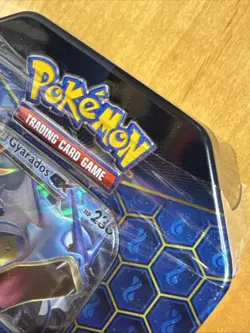 Pokemon TCG Hidden Fates Tin Gyarados SEALED 820650804816 - Image 3