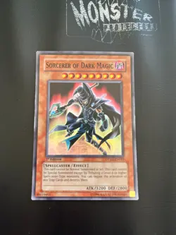 YUGIOH SORCERER OF DARK MAGIC SUPER RARE DPYG-EN010 1ST EDITION - Image 1