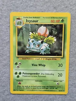Pokemon TCG Ivysaur Base Set Pokemon 30/102 Regular Unlimited Uncommon - Image 1