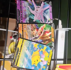 Lot of 118 Radom Pokemon Cards All Different - Image 1