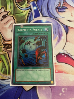 HEAVY STORM SPANISH SUPER RARE MRD-142 PMT-S142 1ST LIGHT PLAY YUGIOH - Image 1