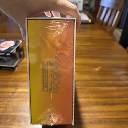 Pokemon TCG Sword And Shield Ultra Premium Collection Charizard UPC SEALED - Image 4
