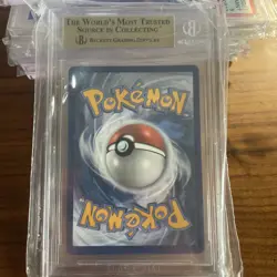 Reshiram - 017/072 - Pokemon Shining Fates Amazing Rare BGS 9.5 - Image 2