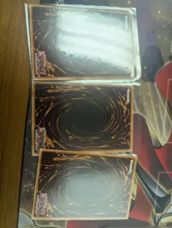 Yu-Gi-Oh! Blue-Eyes White Dragon OP28-EN001 Ultimate Rare - Image 3