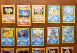 Lot of 25 Pokemon TCG Base Set Unlimited Cards WOTC Vintage Non-Holo LP-MP - Image 2
