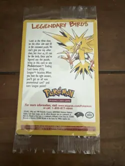 Moltres - Black Star Promo 21 Vintage WotC Pokemon Card Sealed - Image 1