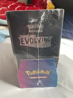 Pokemon Evolving Skies Elite Trainer Box - Image 4