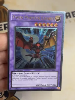 ORCS-EN039 Twin Photon Lizard Ultimate Rare 1st Edition YuGiOh! NM EURO - Image 2