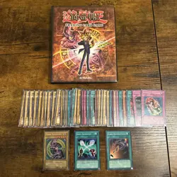 Yu-Gi-Oh Complete Starter Deck Yugi SDY-001 - SDY-050 LP + Yugi Binder Vintage - Image 1