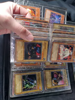 Yu-Gi-Oh Card Lot Binder Collection Holos Foils Vintage Modern | Approx. 1500 - Image 5