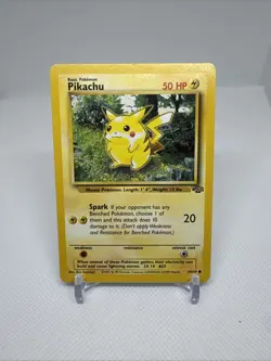 Pikachu 60/64 Jungle Unlimited Pokemon Card Vintage WOTC Common - Image 2