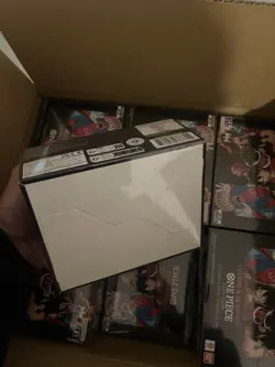 One Piece OP09 Emperors in the New World English Booster Box Sealed - Image 3