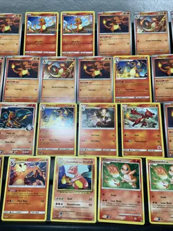 (30) CHARMANDER CHARIZARD CARDS LOT VTG HOLO Pokemon 🔥 - Image 3