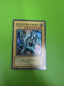 Yu-Gi-Oh Blue-Eyes White Dragon SKE-001 Super Rare 1st Edition LP - Image 1