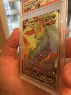 Pokemon TCG Umbreon VMAX Holo Secret Rare Card Evolving Skies 214/203 PSA 9 - Image 3