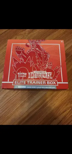 Pokemon Elite Trainer Box Battle Styles - Image 1